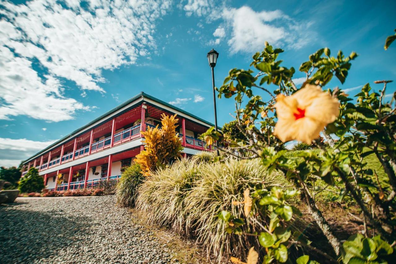 Hotel Arrayanes Del Quindio มอนเตเนโกร ภายนอก รูปภาพ