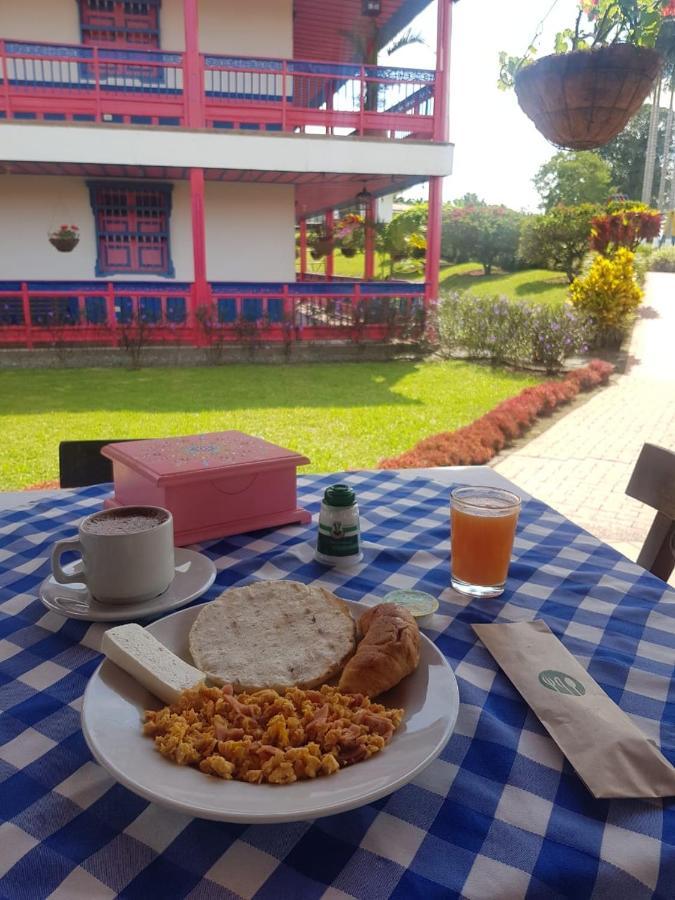 Hotel Arrayanes Del Quindio มอนเตเนโกร ภายนอก รูปภาพ