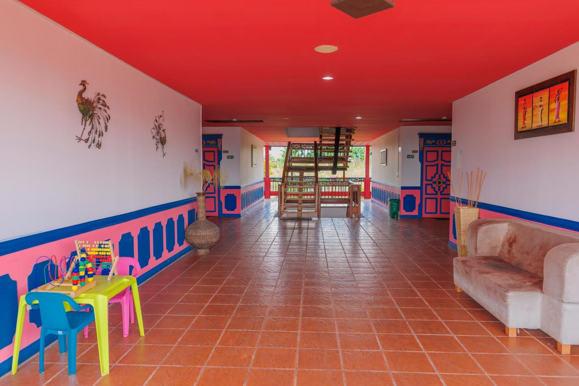 Hotel Arrayanes Del Quindio มอนเตเนโกร ภายนอก รูปภาพ