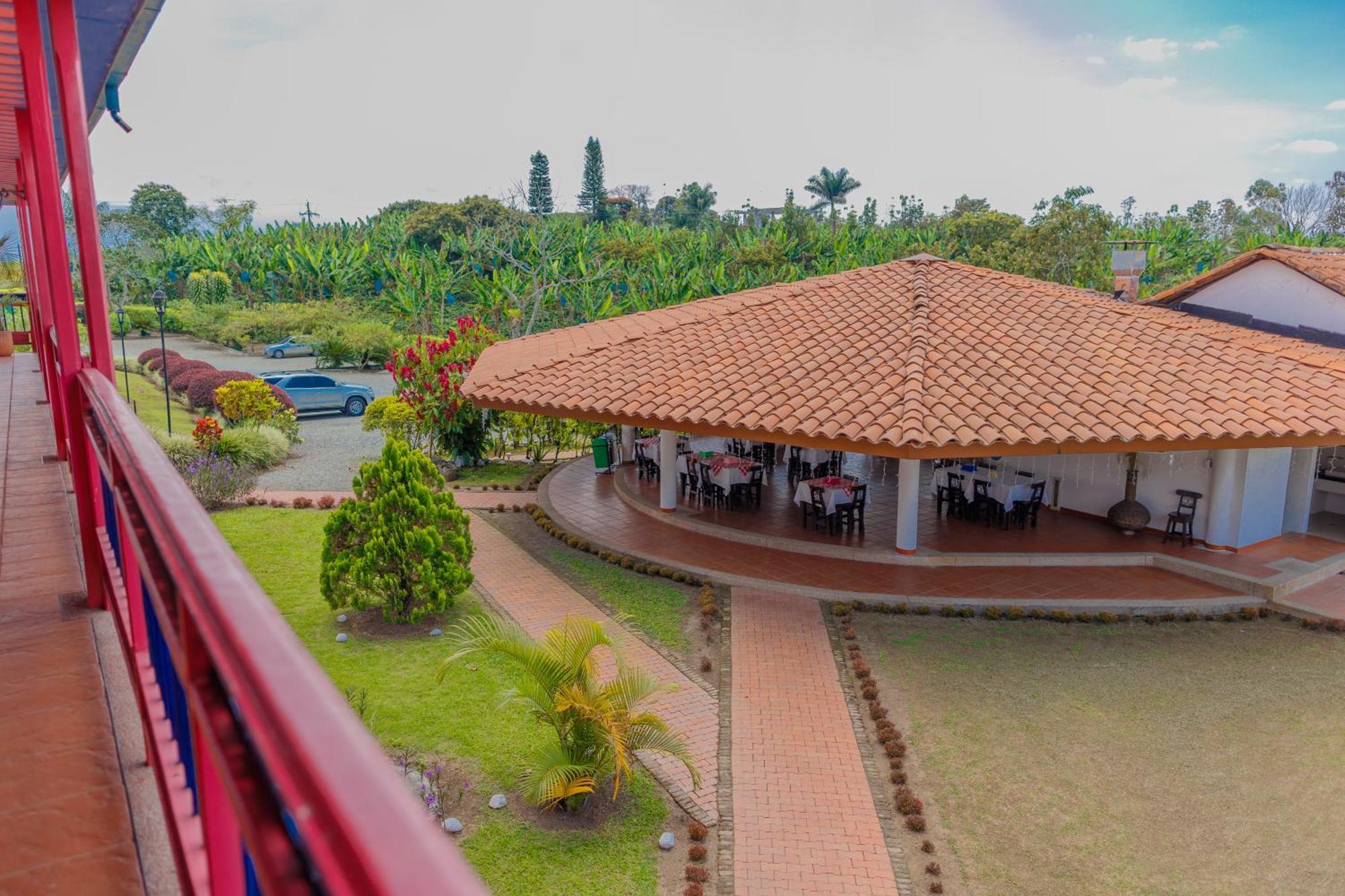 Hotel Arrayanes Del Quindio มอนเตเนโกร ภายนอก รูปภาพ