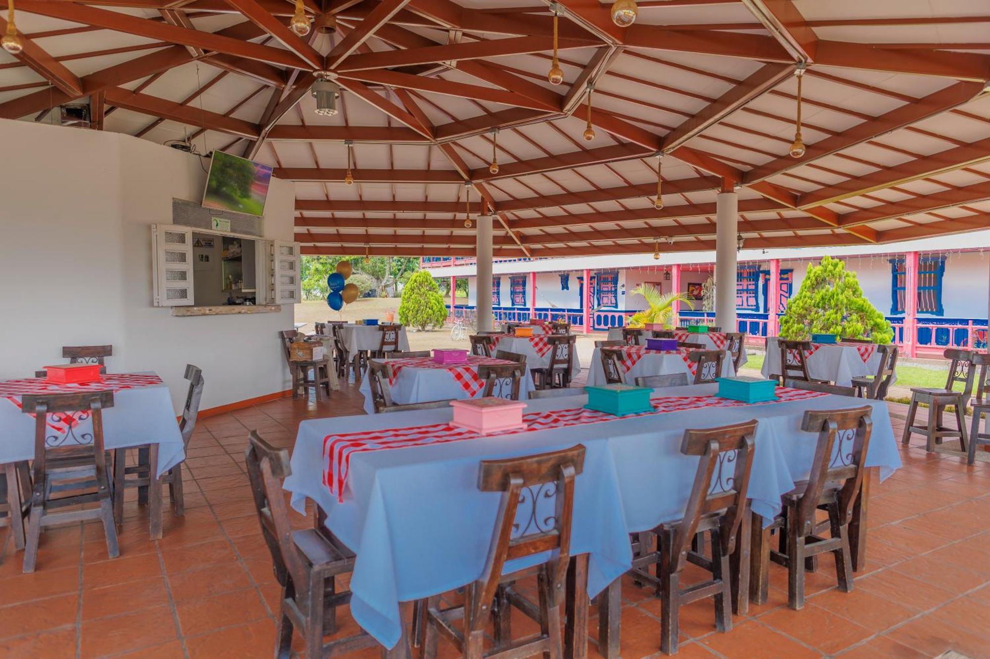 Hotel Arrayanes Del Quindio มอนเตเนโกร ภายนอก รูปภาพ